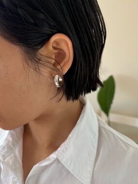 MNG Mango Silvertone Minimalist Huggie Hoop Earrings 0.75”